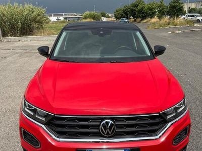 Usata VW T-Roc 150 CV (110 kW) 2020 Rosso SUV