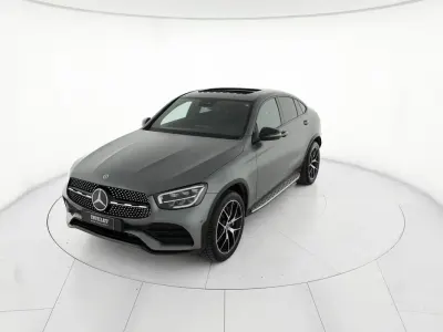 Usata Mercedes GLC300e Premium Plus 194 CV (142 kW) 2023 Grigio selenite magno designo SUV