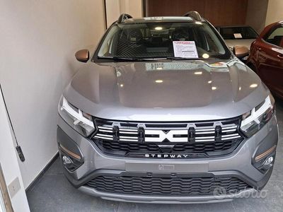 Nuova Dacia Sandero Extreme 2025 Grigio Berlina