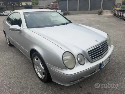 Usata Mercedes CLK200 Elegance 136 CV (100 kW) 2000 Grigio Coupé
