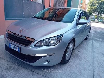 Usata Peugeot 308 SW Business-Line 120 CV (88 kW) 2015 Argento Station wagon