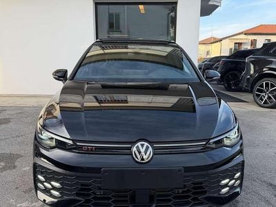 Usata VW Golf VIII GTI 265 CV (194 kW) 2025 Nero Berlina