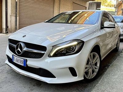 Usata Mercedes A180 109 CV (80 kW) 2017 Berlina