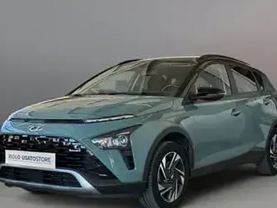 Usata Hyundai Bayon 84 CV (61 kW) 2024 Verde SUV