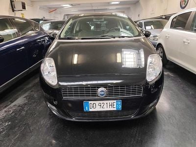 Usata Fiat Grande Punto Emotion 90 CV (66 kW) 2006 Nero Utilitaria