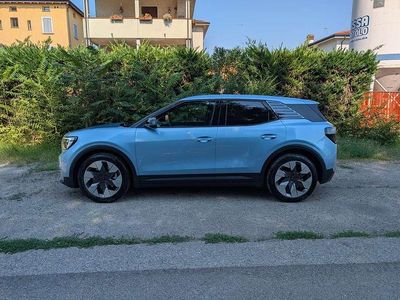 Blu/azzurro Usata 2024 Ford Explorer Extended Range SUV | 35.900 € (Cara)