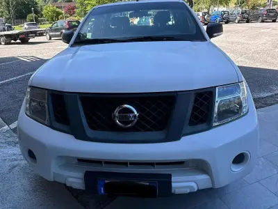 Usata Nissan Navara 190 CV (139 kW) 2015 Other Pick-up