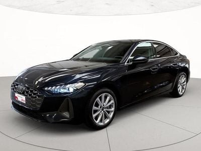 Usata Audi A5 Business 204 CV (150 kW) 2025 Blu firmamento metallizzato Berlina