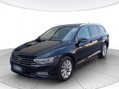 Usata VW Passat Business 150 CV (110 kW) 2022 Nero Station wagon