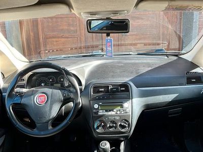 Usata Fiat Grande Punto 75 CV (55 kW) 2008 Grigio Utilitaria