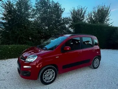 Usata Fiat Panda 69 CV (50 kW) 2013 Rosso Utilitaria