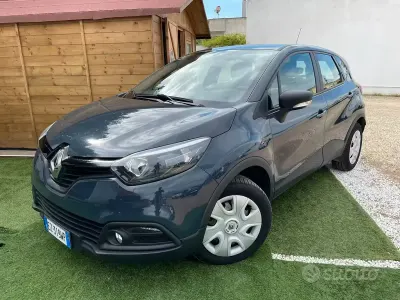 Occasion Renault Captur 90 ch (66 kW) 2014 Bleue SUV