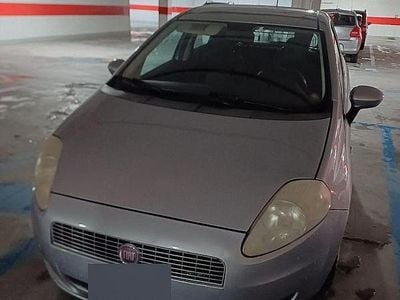 Usata Fiat Grande Punto 90 CV (66 kW) 2009 Grigio Utilitaria