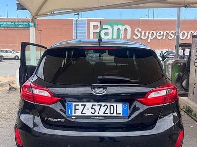 Usata Ford Fiesta 75 CV (55 kW) 2019 Nero Utilitaria