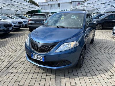 Usata Lancia Ypsilon Silver 69 CV (50 kW) 2023 Blu Utilitaria