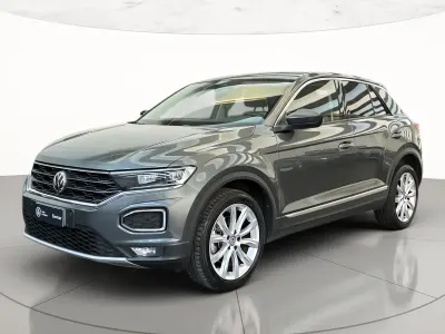 Usata VW T-Roc Advance 150 CV (110 kW) 2018 Indium grey metallizzato SUV