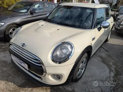 Usata Mini One D 95 CV (69 kW) 2016 Bianco Utilitaria