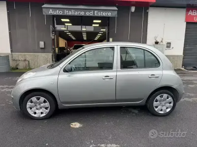 Begagnad Nissan Micra 80 HK (58 kW) 2007 Grå Sedan