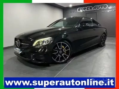 Usata Mercedes C220 AMG 194 CV (142 kW) 2020 Nero Coupé