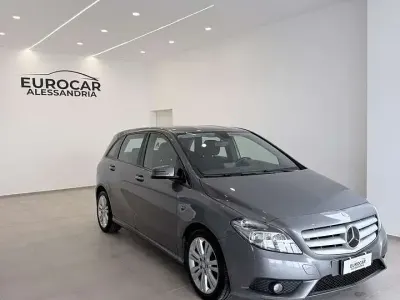 Usata Mercedes B180 Executive 122 CV (89 kW) 2012 Other Utilitaria