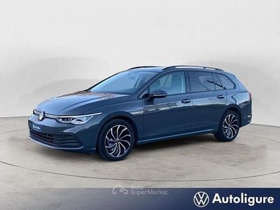 Usata VW Golf VIII Life 110 CV (80 kW) 2021 Grigio Station wagon
