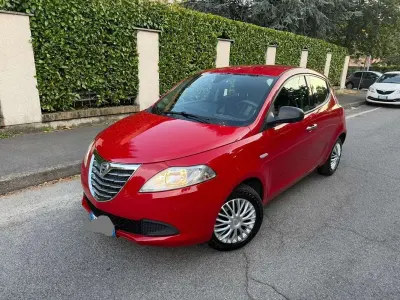 Usata Lancia Ypsilon S 69 CV (50 kW) 2014 Utilitaria
