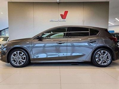 Usata Ford Focus ST-Line 125 CV (91 kW) 2025 Grigio scuro Berlina