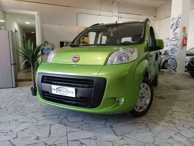 Usata Fiat Qubo Active 73 CV (53 kW) 2009 Verde Monovolume
