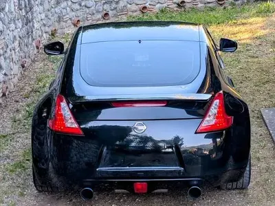 Usata Nissan 370Z 331 CV (243 kW) 2010 Nero Coupé