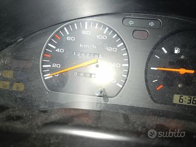 Gebraucht Nissan Cargo 75 PS (55 kW) 1999 Weiß SUV
