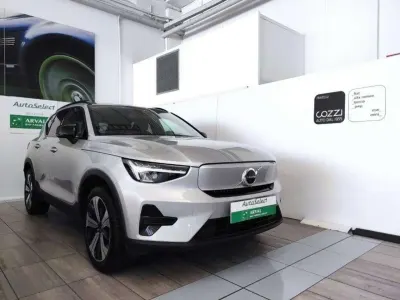 Usata Volvo XC40 Plus 183 kW (249 CV) 2022 Argento SUV