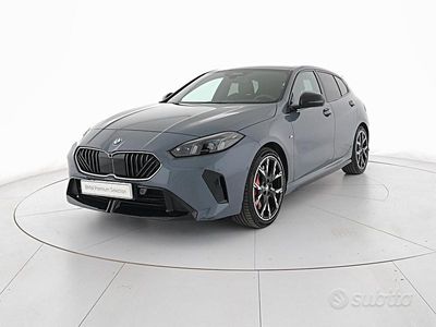 Begagnad BMW 118 M Sport 150 HK (110 kW) 2025 Grå Halvkombi