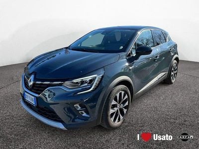 Usata Renault Captur Intens 101 CV (74 kW) 2023 Blu/azzurro SUV
