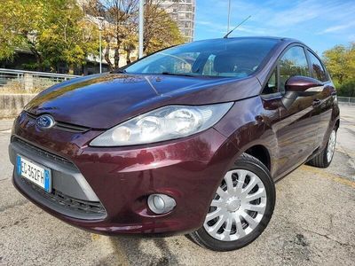 usata Ford Fiesta 1,4 TDCi-UNICA PROPRI-3 REVISIONI-OK N