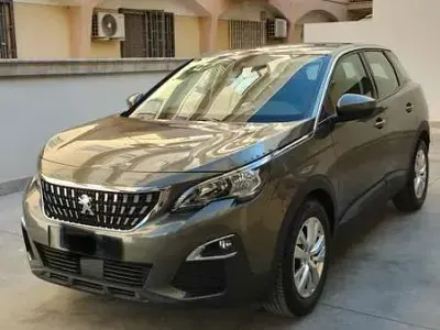 Occasion Peugeot 3008 Business-Line 120 ch (88 kW) 2018 SUV