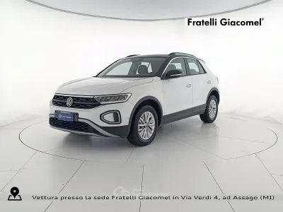 Usata VW T-Roc Life 110 CV (80 kW) 2022 Nero SUV