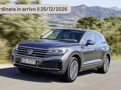Nuova VW Touareg Elegance 381 CV (280 kW) 2026 Argento SUV