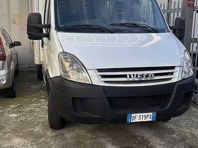 Usata Iveco Daily 116 CV (85 kW) 2007