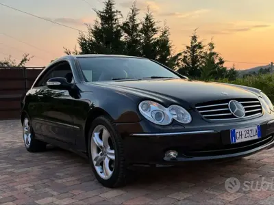 Usata Mercedes CLK320 Avantgarde 218 CV (160 kW) 2002 Nero Coupé