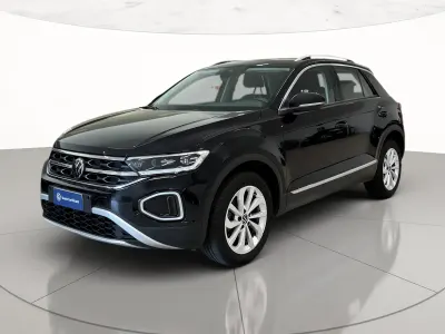 Usata VW T-Roc Style 115 CV (84 kW) 2025 Deep black perlato SUV