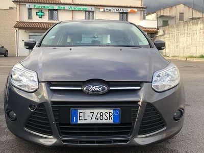 Usata Ford Focus 95 CV (69 kW) 2012 Grigio Berlina