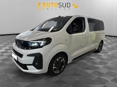 Nuova Opel Zafira Business 180 CV (132 kW) 2026 Bianco