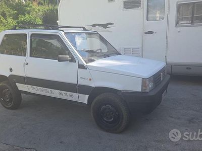 Usata Fiat Panda 4x4 44 CV (32 kW) 1993 Bianco Utilitaria