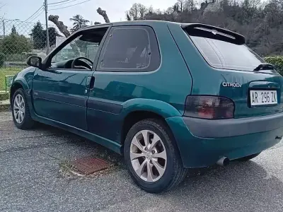 Usata Citroën Saxo 88 CV (64 kW) 1998 Bluazzurro Utilitaria