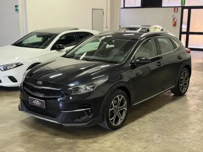 Usata Kia Ceed Urban 115 CV (84 kW) 2019 Marrone Utilitaria