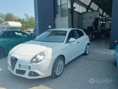 Usata Alfa Romeo Giulietta 120 CV (88 kW) 2012 Utilitaria