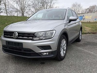 Usata VW Tiguan Business 116 CV (85 kW) 2018 Argento SUV
