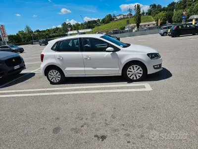 Usata VW Polo Trendline 60 CV (44 kW) 2015 Bianco Berlina