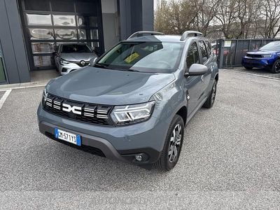 Usata Dacia Duster Journey 100 CV (73 kW) 2023 Grigio SUV