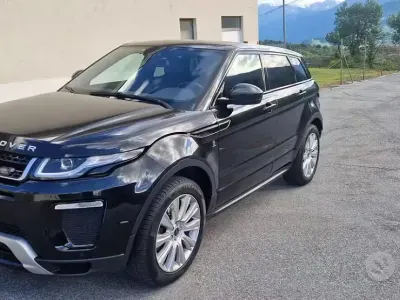 Usata Land Rover Range Rover evoque Dynamic 180 CV (132 kW) 2016 Nero SUV